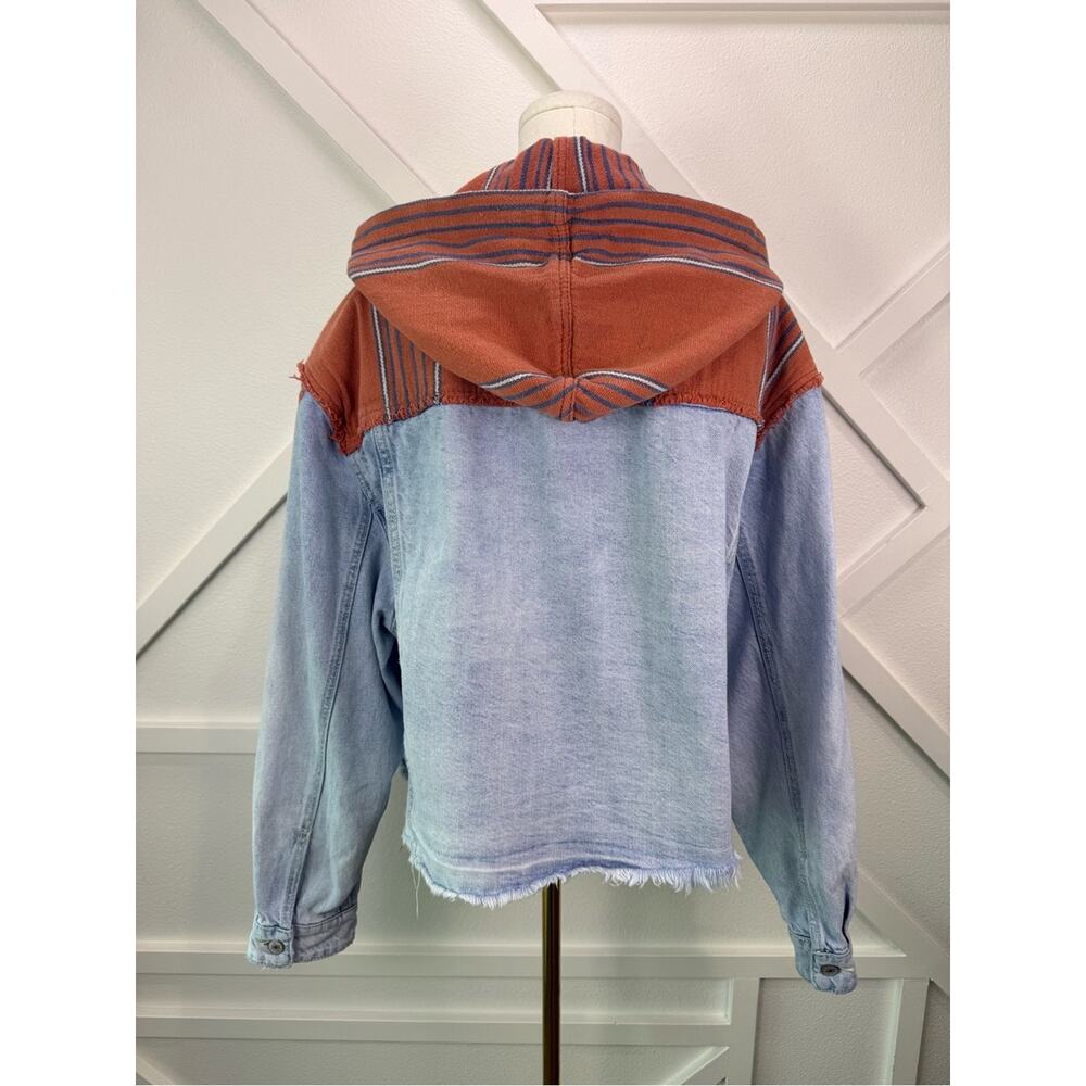 Free People Oversized Baja Hooded Denim Jacket In Baja Wash Size Medium Coastal - Picture 8 of 13